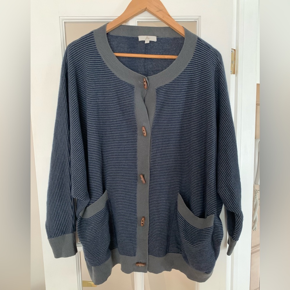 Joie sweater